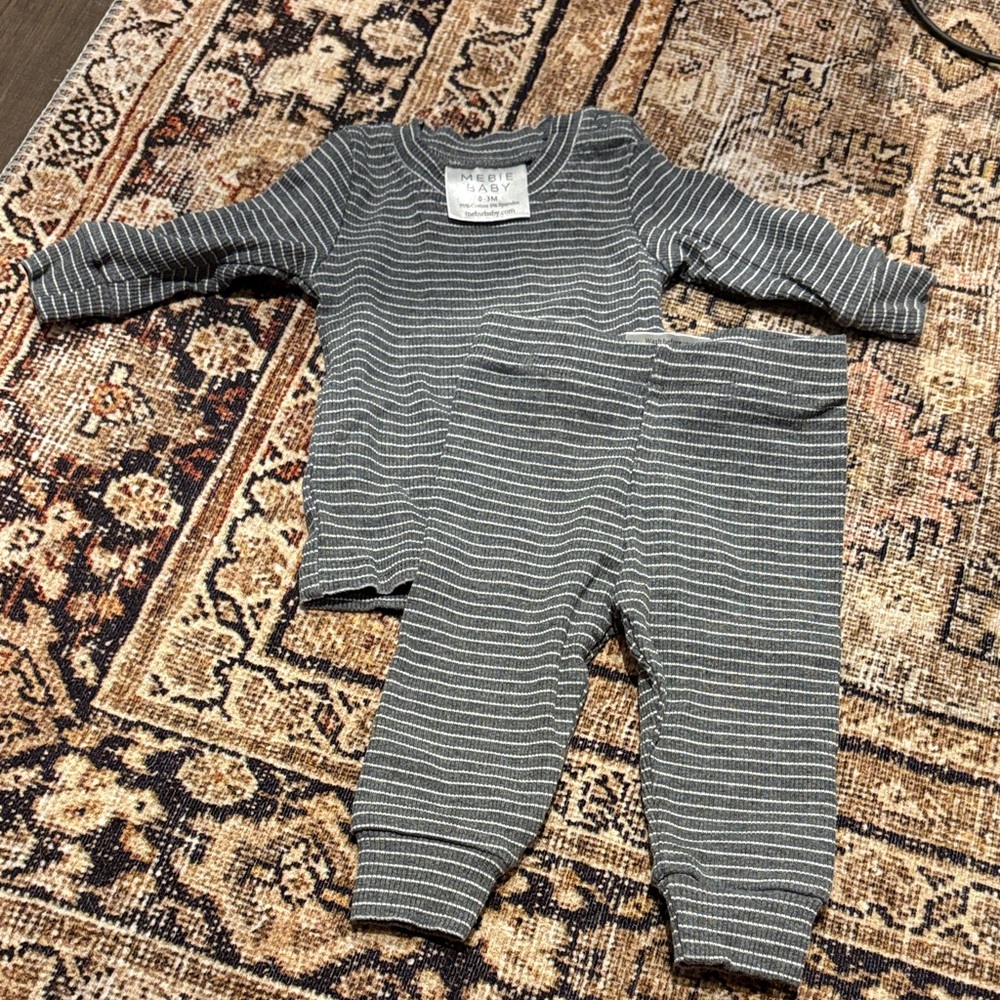 Mebie baby set (0-3)
